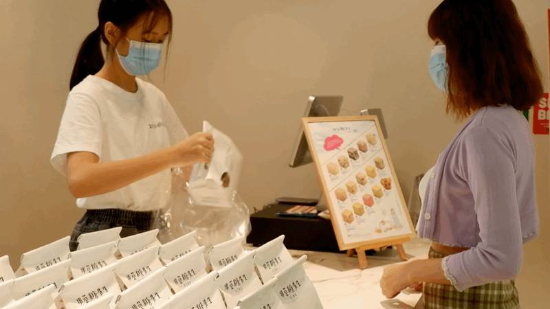 新店開業,老板再加贈送100份!吐司界的愛馬仕新加坡也有了