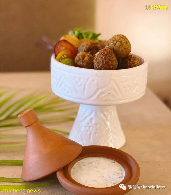 新加坡有一個叫“實乞納”的地方，能吃到亞非歐各地美食