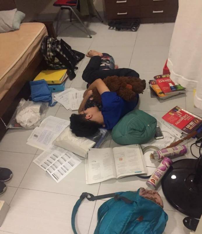 “我也怕獨自猝死在家裏”，單身人口暴增，新加坡真的適合獨居嗎