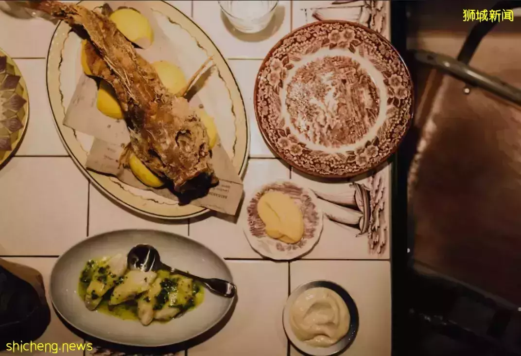 “世界上最偏遠的餐廳”一入新加坡位子售空，這家餐廳多魔性