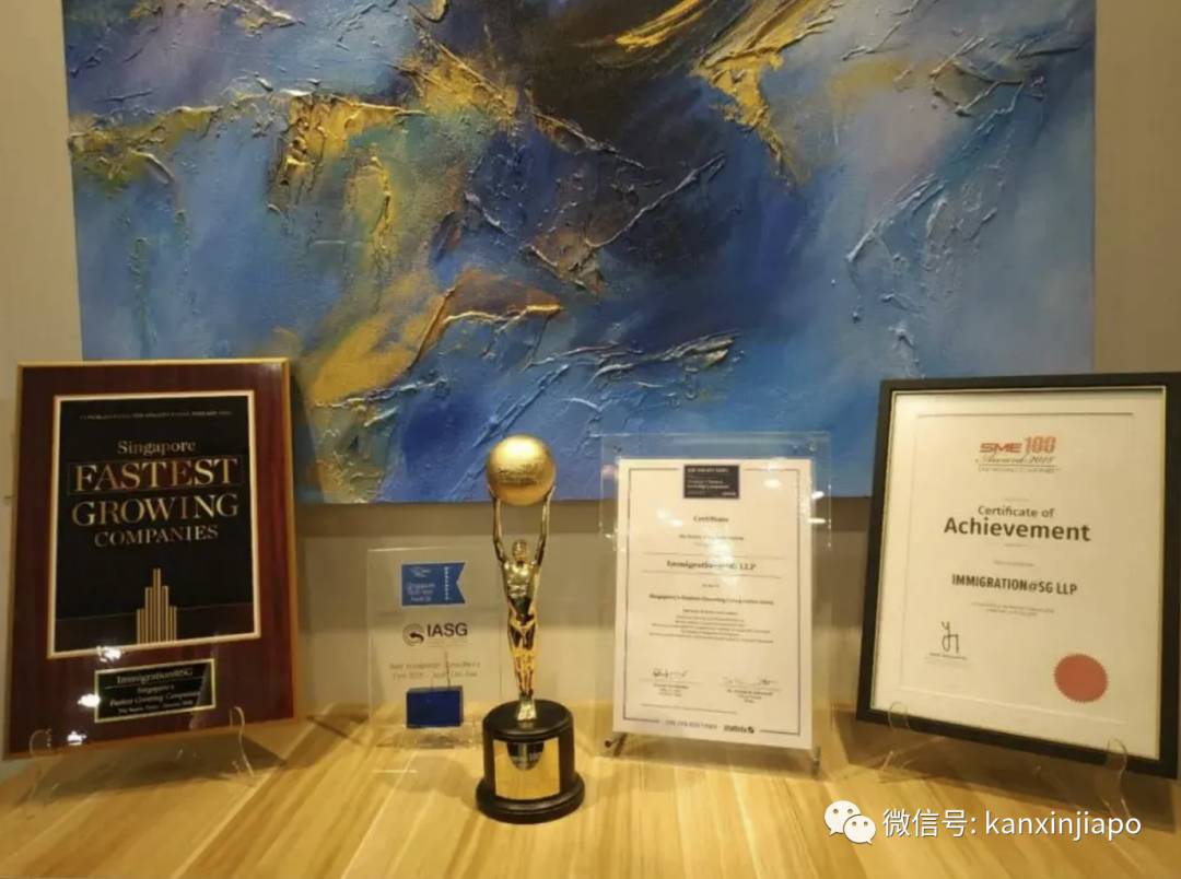 十五万人离开新加坡的2020,我拿到了PR绿卡