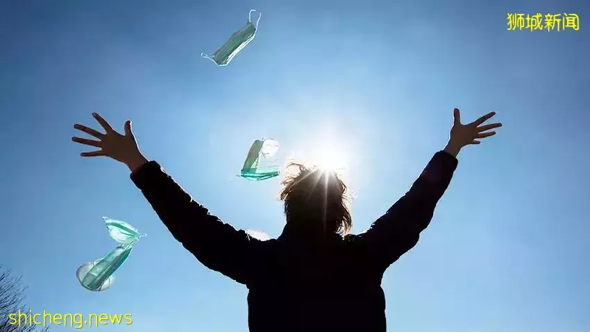 新加坡拥有“超级混合免疫力”，不必强制戴口罩？网友与专家纷纷给出回应