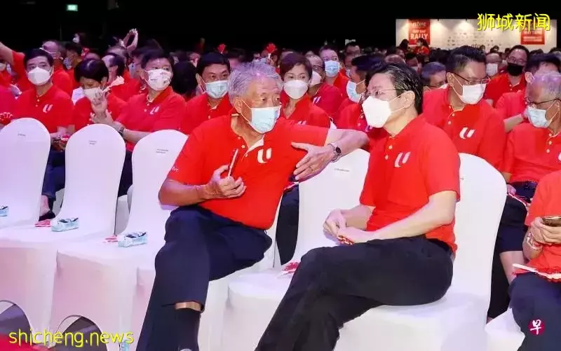 李显龙：经济或衰退新加坡人要准备好！周一至周五全岛优惠一览！学者：4G启动全国运动有“宰杀圣牛”突破很重要