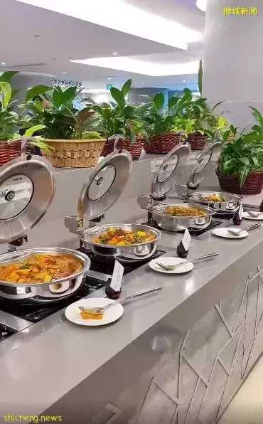 Feast Roxy推出最低$48++的海鲜自助餐‼五六日三时段无限量狂吃,一定要吃回本