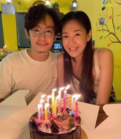 刘子绚抱老公放闪  “谢谢你给我一个家” 