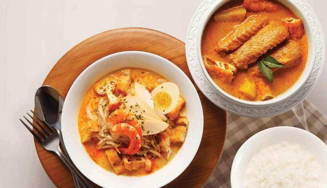 要不是在新加坡呆过,嗨哥绝对不知道有这个,娘惹菜了解一下