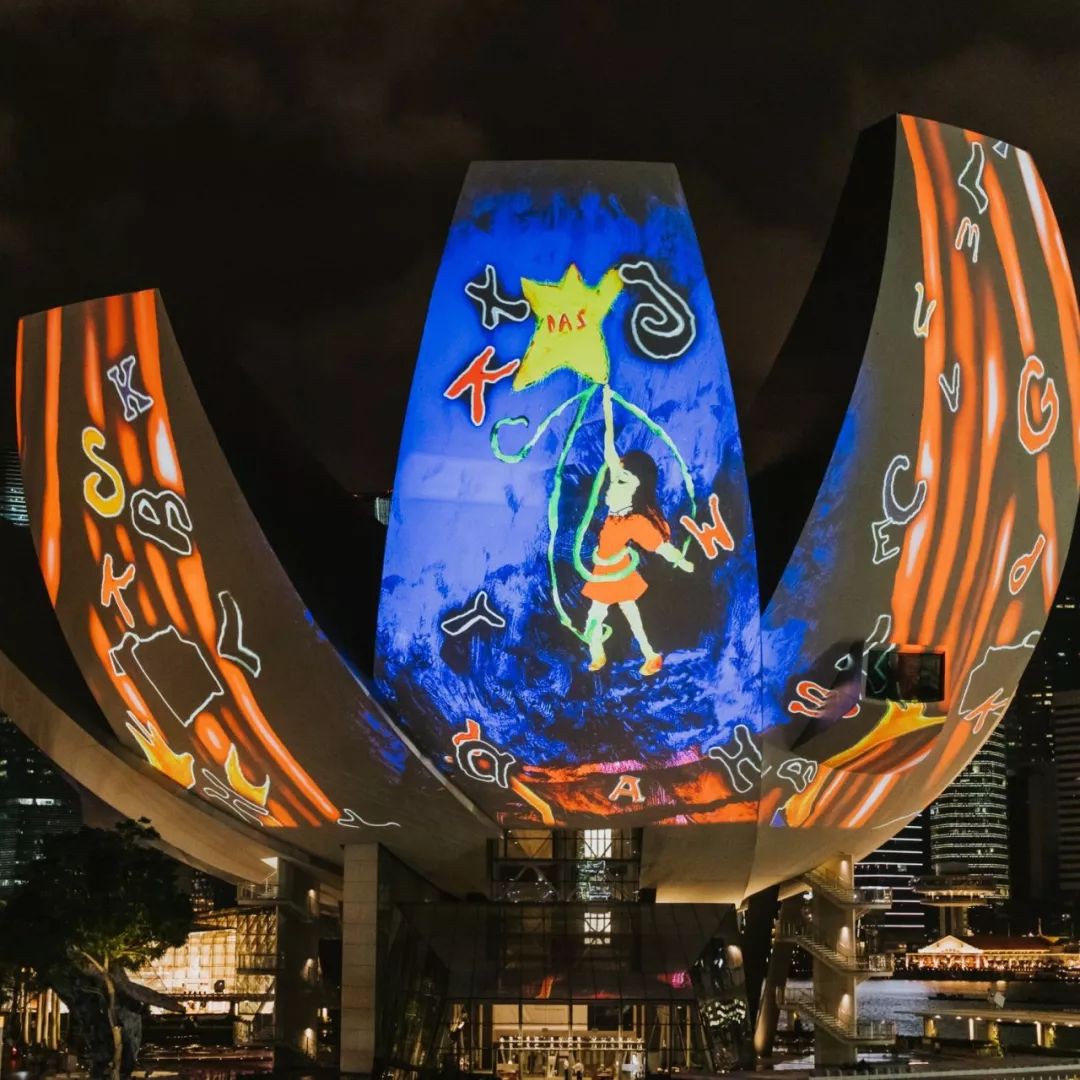 跨年倒计时！鱼尾狮、艺术科学博物馆“换新装”美炸