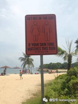 “排队取钱时,竟被植入了美女和金钱的故事 ” 新加坡的标语也太神奇了