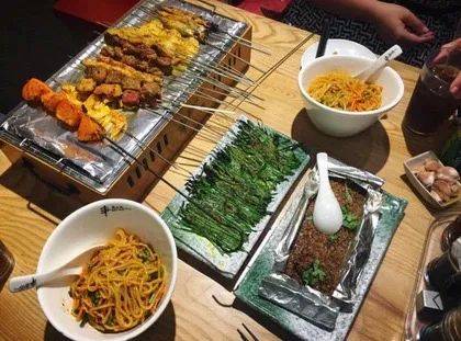 夜宵聚會去哪裏？盤點新加坡最好的中式燒烤餐廳