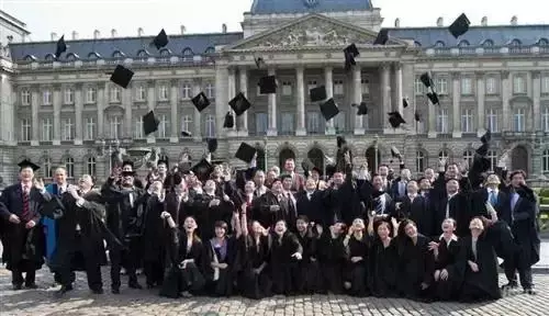 【新加坡留學】新加坡哪些院校受中國教育部認可，畢業後可做學曆學位認證