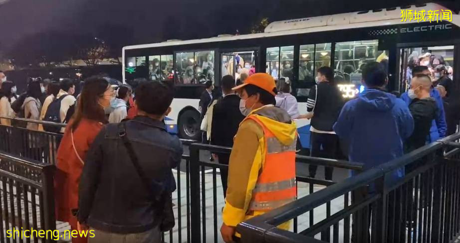 刷屏!上海迪士尼封园!李显龙总理:新加坡抗疫走了一半,或还会有20万人确诊