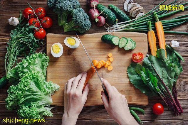 娘惹菜R o j a k:新加坡最受歡迎的沙拉的演變