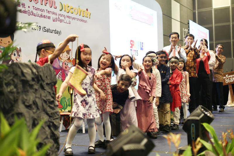 摔了跟斗的语文　要怎么帮翻译站起来？