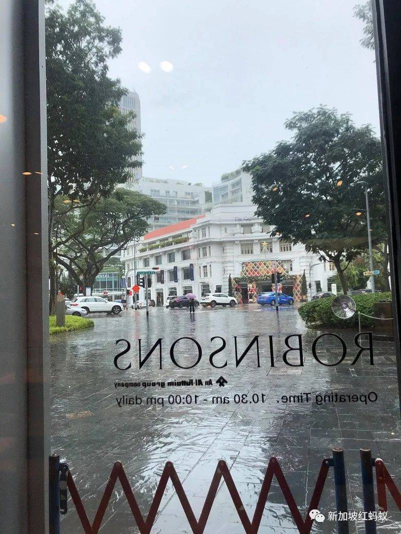 獅城百年商場關門前最後一個月，有什麽不爲人知的一面