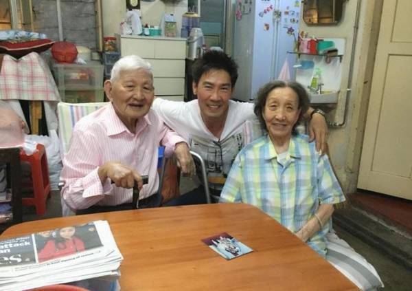 【白言叔走了】震 惊新加坡娱乐圈 艺人:德高望重的前辈