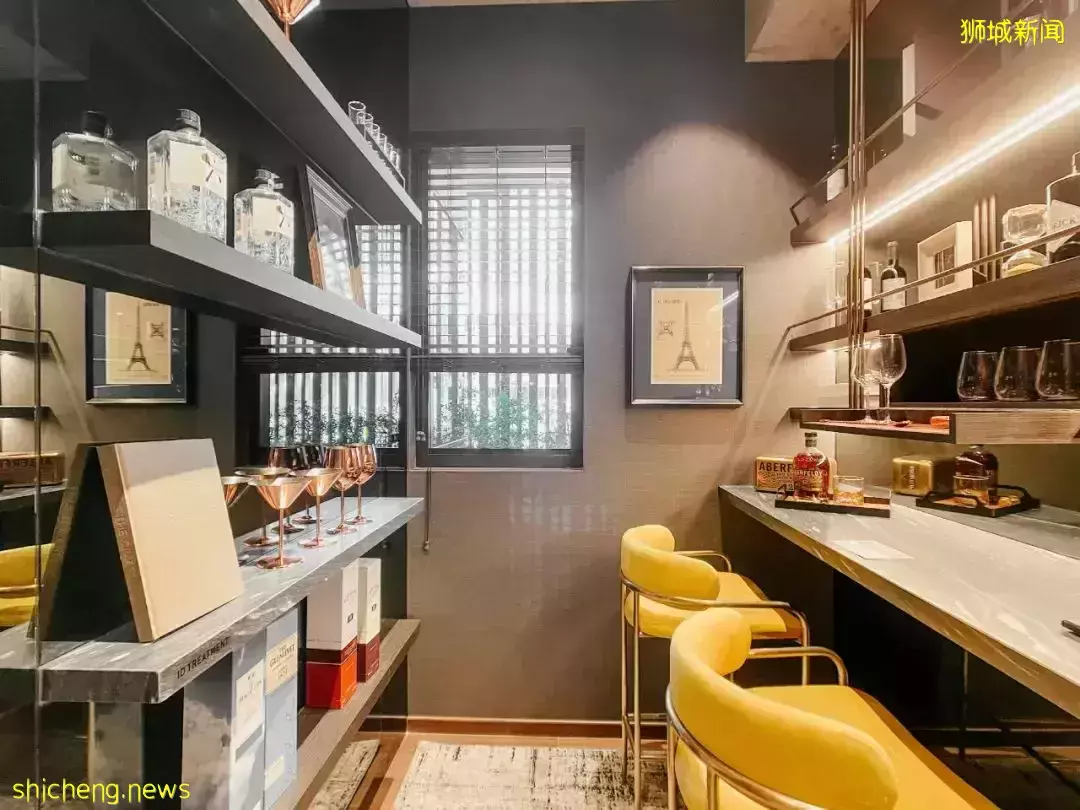 步行到Bartley 地鐵站（環線），兩站到實龍崗地鐵轉換站。交通、購物、學校全配套成熟。BARTLEY VUE樣板間高顔值