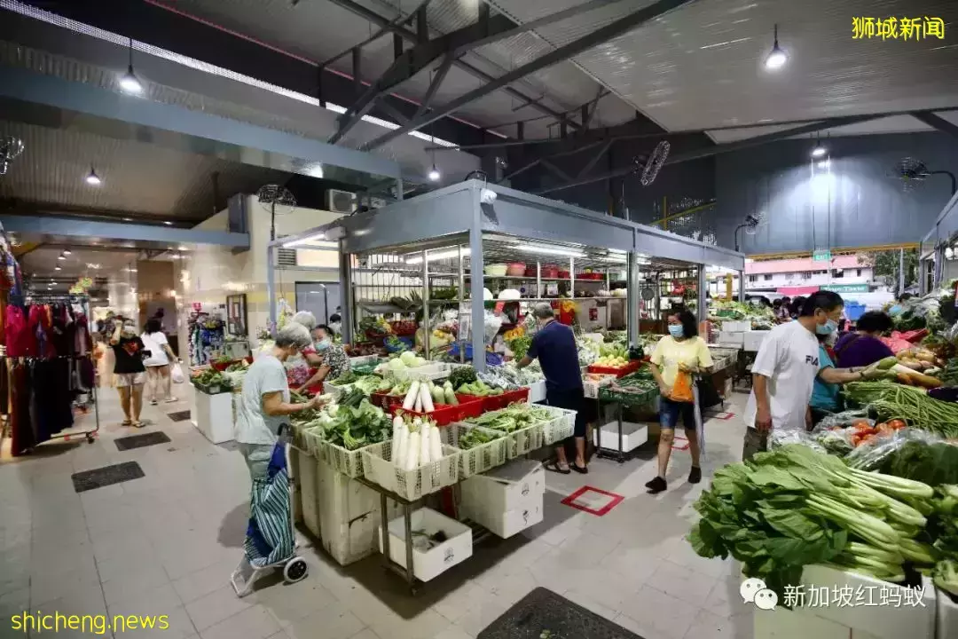 抵不住疫情和通膨双重打击，连新加坡部分中产阶级也面对三餐不继