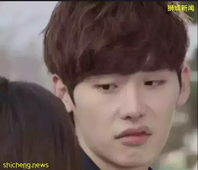 新加坡女网友听祷告被司机嫌弃，狂踩油门对其恐吓