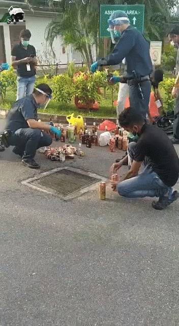 客工在宿舍 “走私违禁品” ？警方将逾20罐酒倒入下水沟