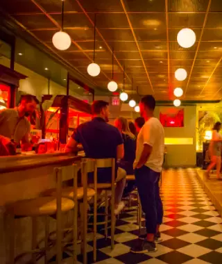 玩在獅城 新加坡這幾個氛圍感絕佳的Hidden bar喜歡品嘗美酒的你一定不能錯過