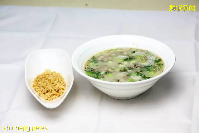 來新加坡這麽久，你竟然沒吃過泡飯