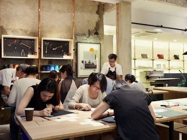 新加坡明星主廚甜品店,No.1薯條,網紅%咖啡,怎麽都開到這小村子裏了