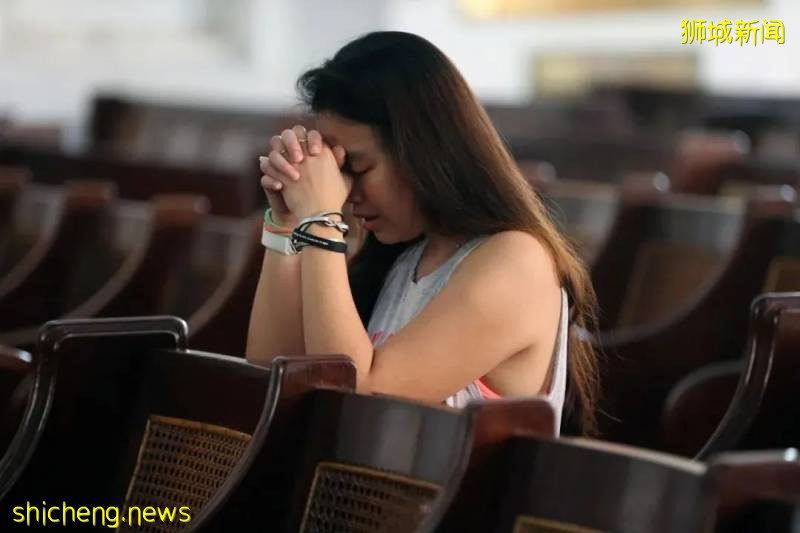 当宗教遇上疫情,新加坡的选择是