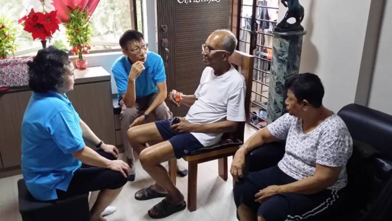 “我也怕獨自猝死在家裏”，單身人口暴增，新加坡真的適合獨居嗎