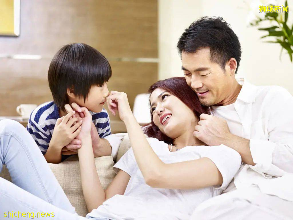 新加坡陪读准证转绿卡:陪读、工作、移民三不误