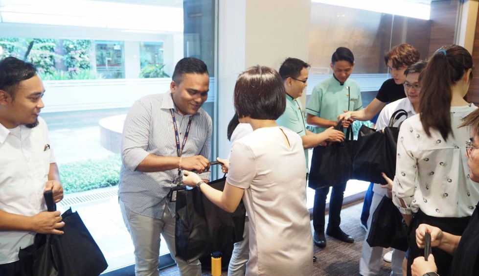 新加坡部长再次减薪，与全岛共赴艰难时期