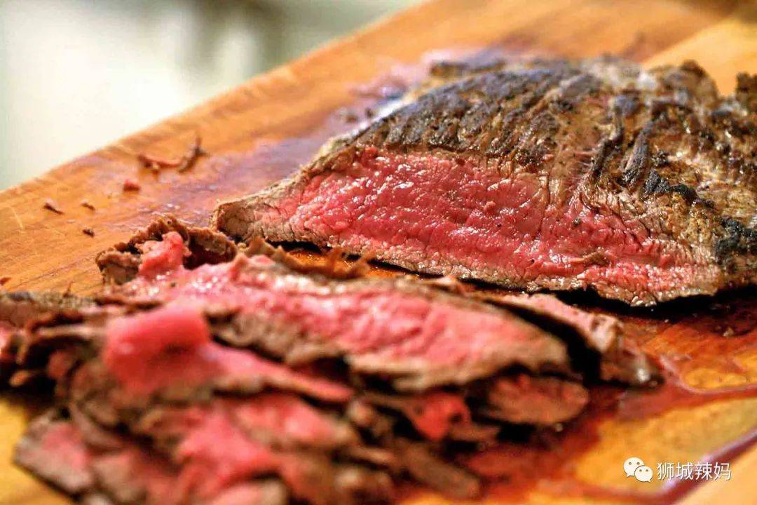 新加坡牛排自由！人氣木炭烤牛排自助僅$30新，4個牛肉部位任選，小食無限供應