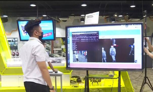 新加坡这些黑科技防疫设备,哪一个惊艳了你