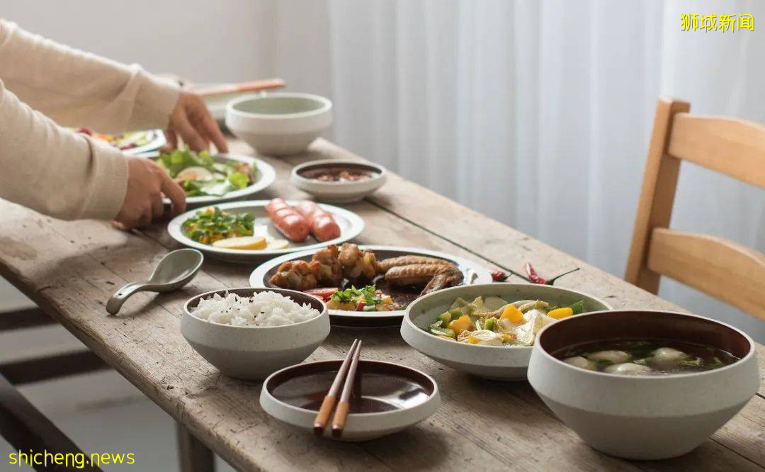 7个防疫新规定！最多只能2人同时外出，超50人活动需新冠检测