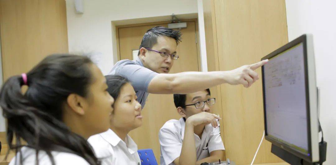 2020IB考試公布,新加坡全球第一拿到手軟