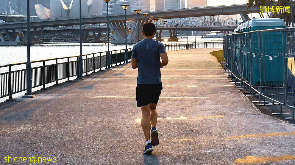 新加坡今天沒有學生確診，努力防疫、把娃送回學校