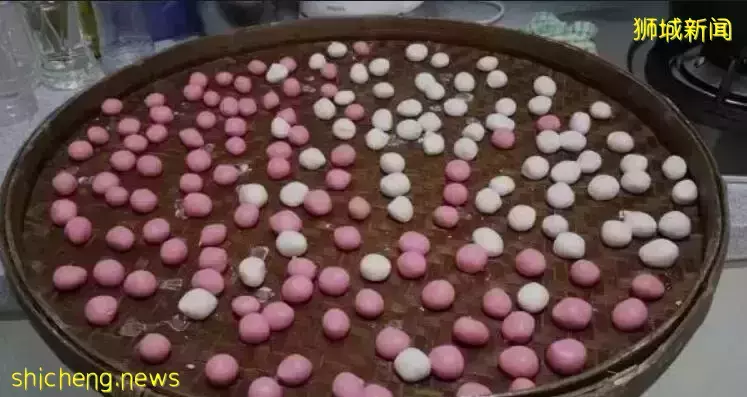 冬至！你在新加坡怎么过的？拜月老呀！特灵那种