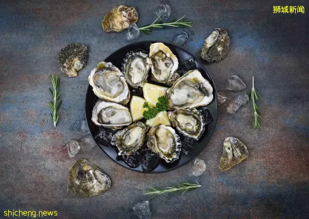 高级酒店餐厅新鲜生蚝只要1新币/个！仅限每周五，快去订位吧