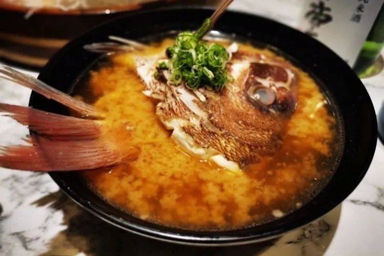 聖誕季,日料也瘋狂