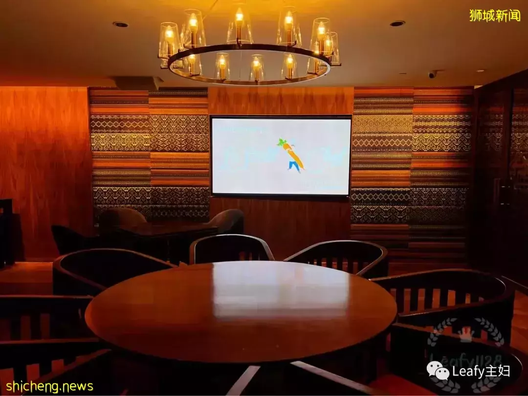 沉浸式体验新加坡AR餐厅，我挖掘了这么多彩蛋