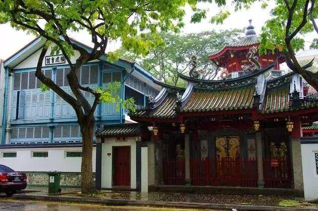 送孩子去新加坡上学，或许排名第一的亚洲教育，也不是那么完美