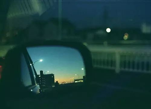 人生三晃：一晃大了，二晃老了，再晃没了！