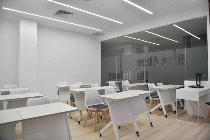 “好在我努力了!” 新加坡留學生:中考落榜,名校offer也能照拿不誤