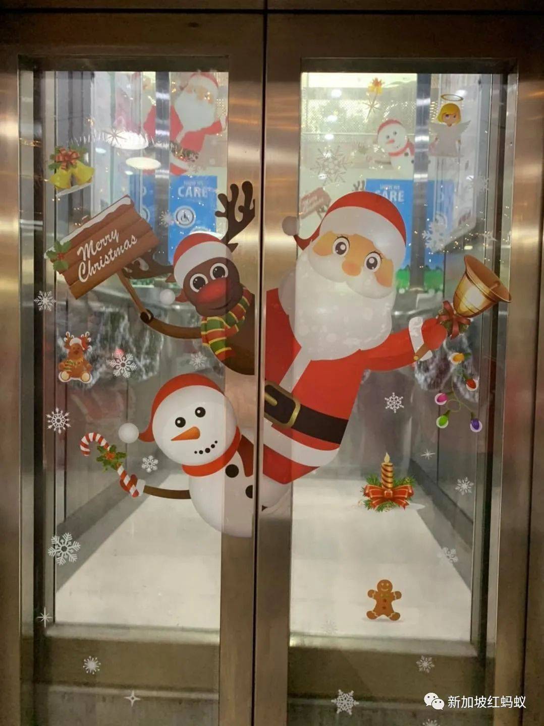 無須到烏節路人擠人，也能在組屋區感受溫馨的聖誕氛圍