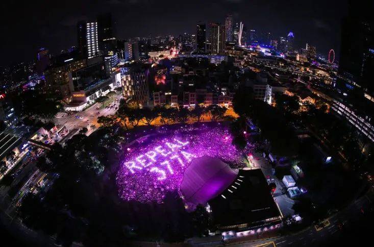 在新加坡，男性必須要陽剛嗎