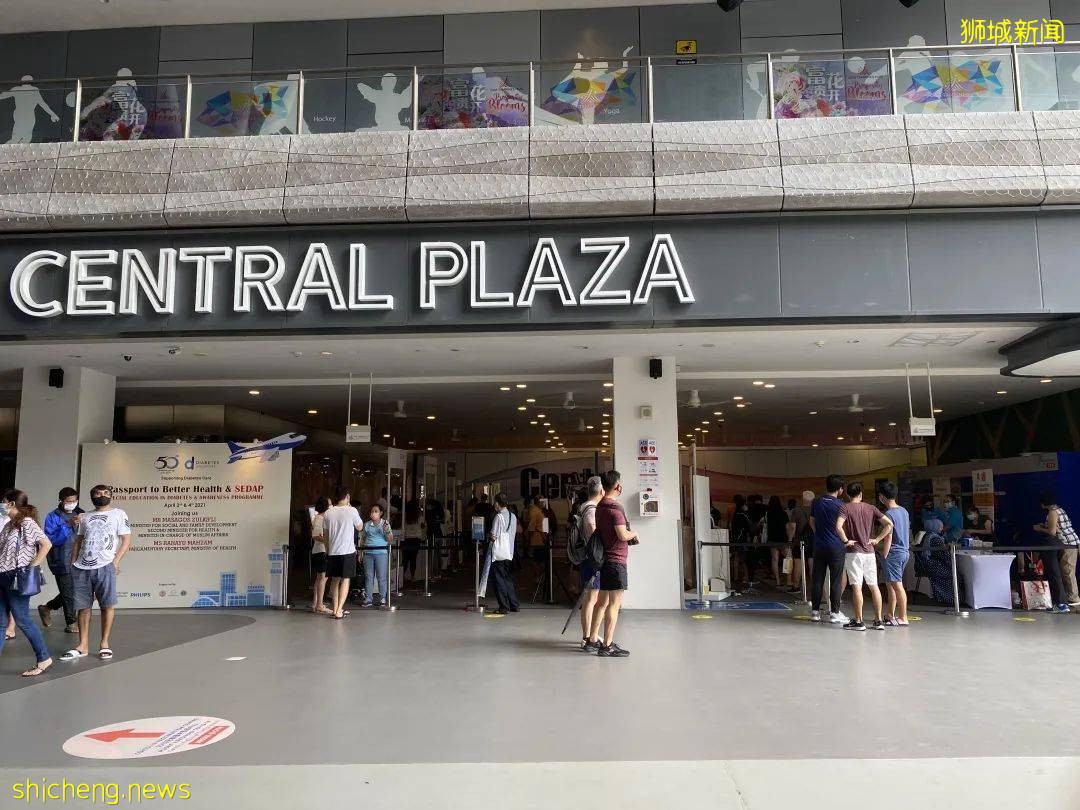 李顯龍總理打Call的超級大商城！開業就5000人擠爆，內附吃喝玩樂攻略