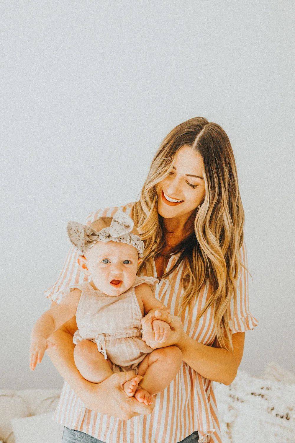 0至12月齡寶寶發育情況！新加坡媽媽應該注意的早教活動