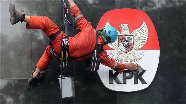 指责新加坡是“贪污者天堂”印尼“肃贪委”道歉了