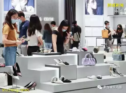 新加坡與病毒共存,何時不必強制戴口罩?網友回應亮了