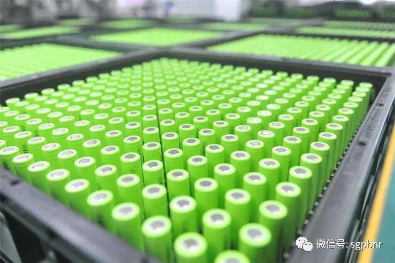 设在新加坡 东南亚首个锂电池回收设施开幕