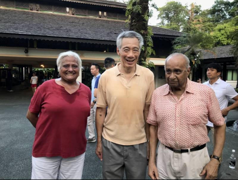 热议!李显龙开始休假!网友:龙哥会去哪里